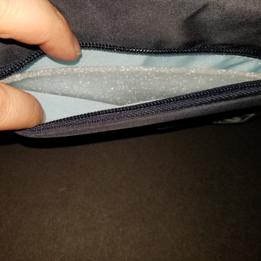 Tablet/E-Reader Case - image 7